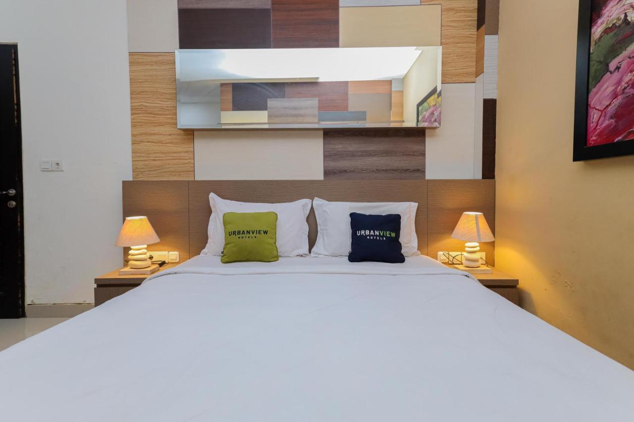 Urbanview Hotel Wg Jimbaran Bali Ungasan Exteriör bild